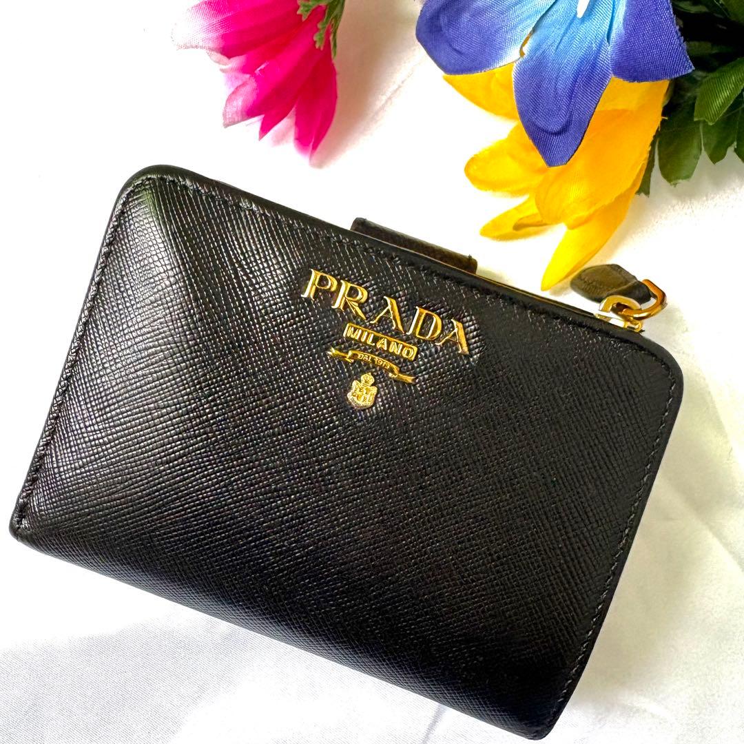 極美品✨プラダ 折り財布 サフィアーノメタル ロゴ レザー ブラック