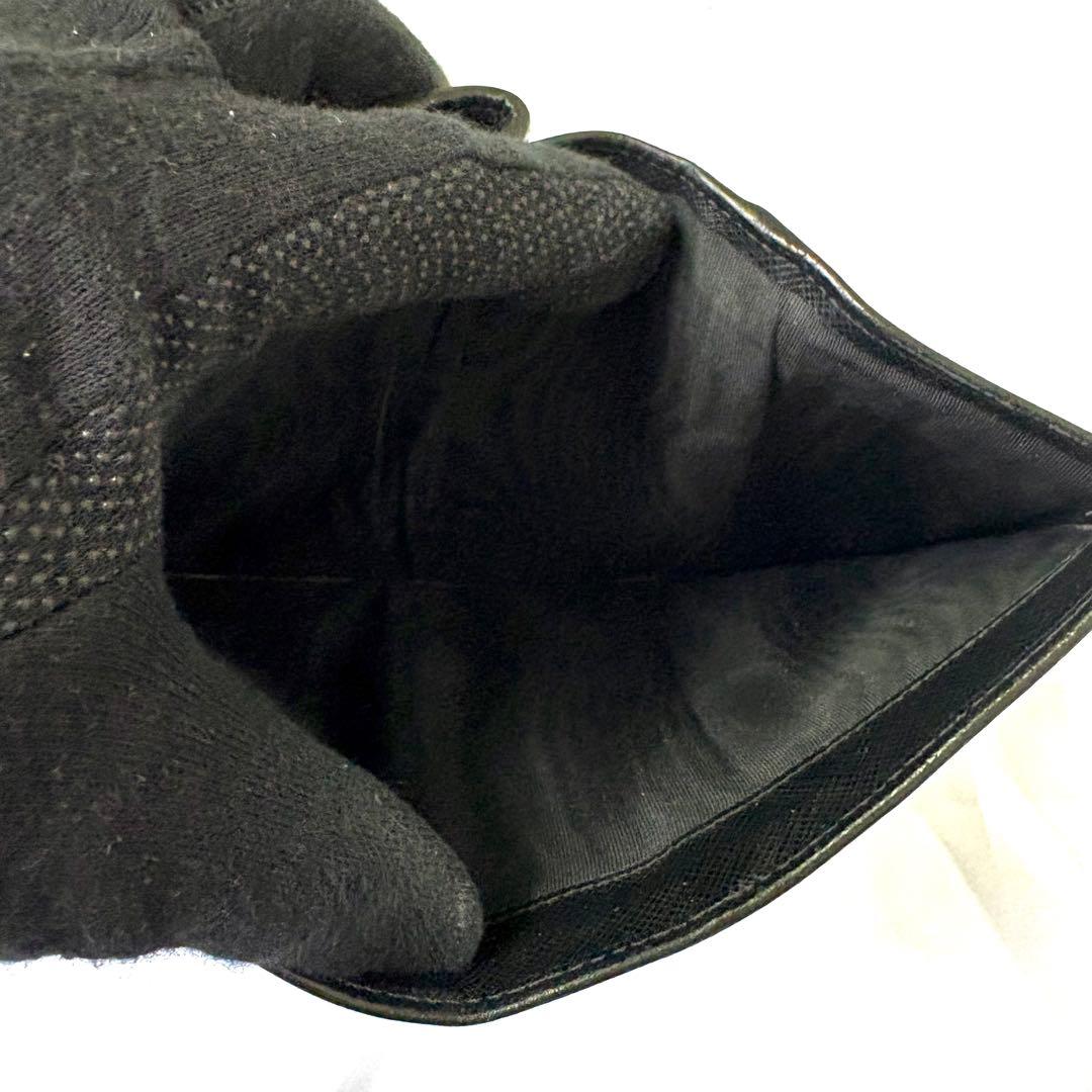 極美品✨プラダ 折り財布 サフィアーノメタル ロゴ レザー ブラック