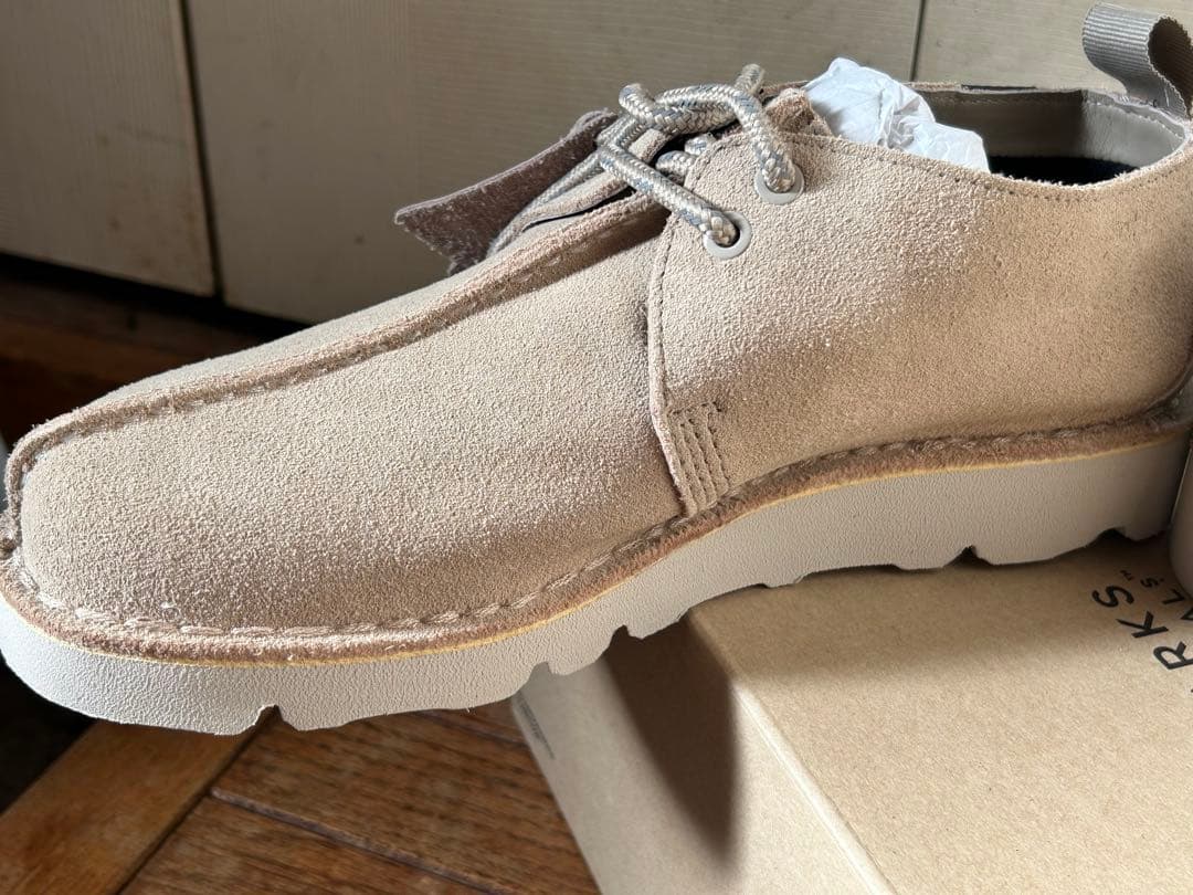 【未使用】Clarks ORIGINALSベージュ26cm ワラビーゴアテックス