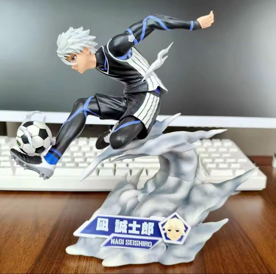 ブルーロック　凪誠士郎　フィギュア