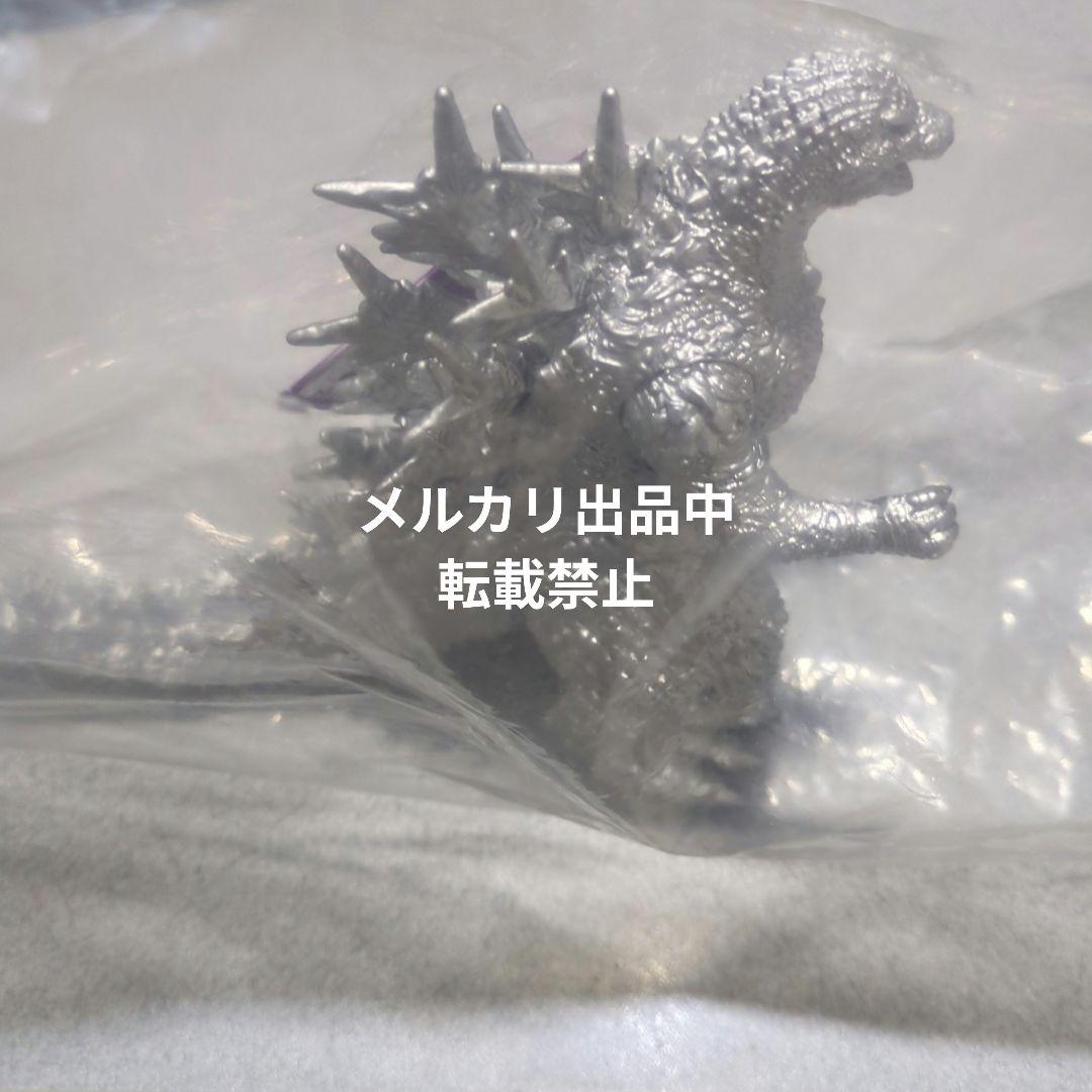 ゴジラストア限定　ムービーモンスターシリーズ ゴジラ（2023）シルバーver.