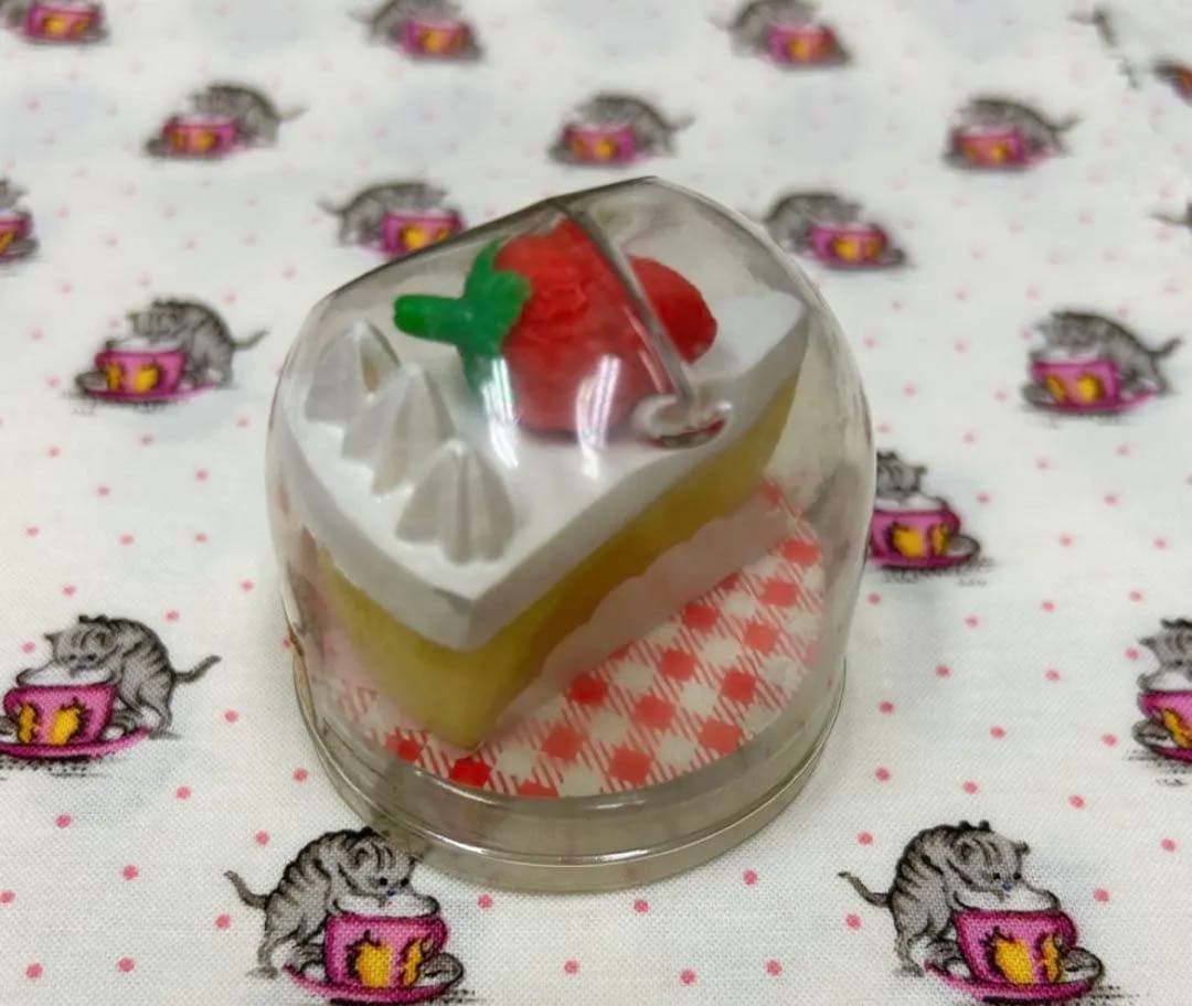 昭和　レトロ　ケーキ　消しゴム