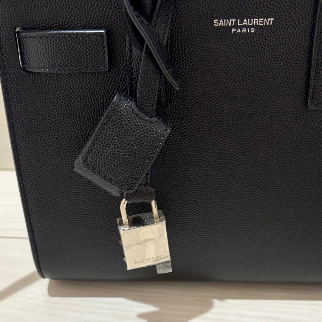 サックドジュール（ナノ/グレイン・ド・プード ルエンボスレザー）