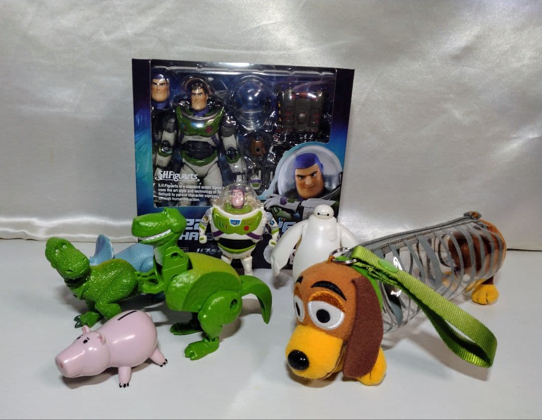 S.H.フィギュアーツ バズ・ライトイヤー (アルファ・スーツ)　その他