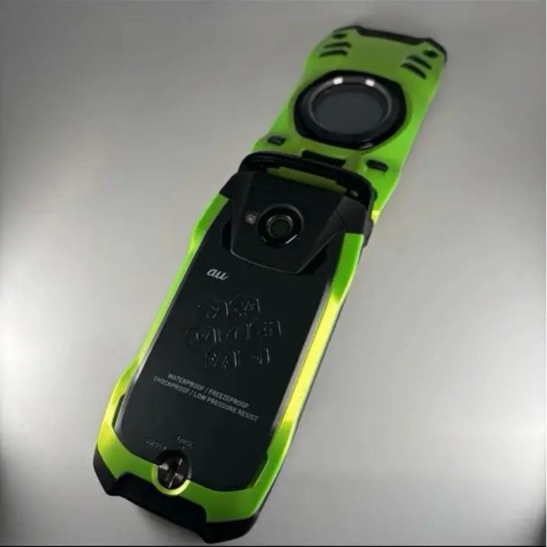 【美品】G'zOne Type-XX KYY31 G-SHOCKケータイ 耐衝撃