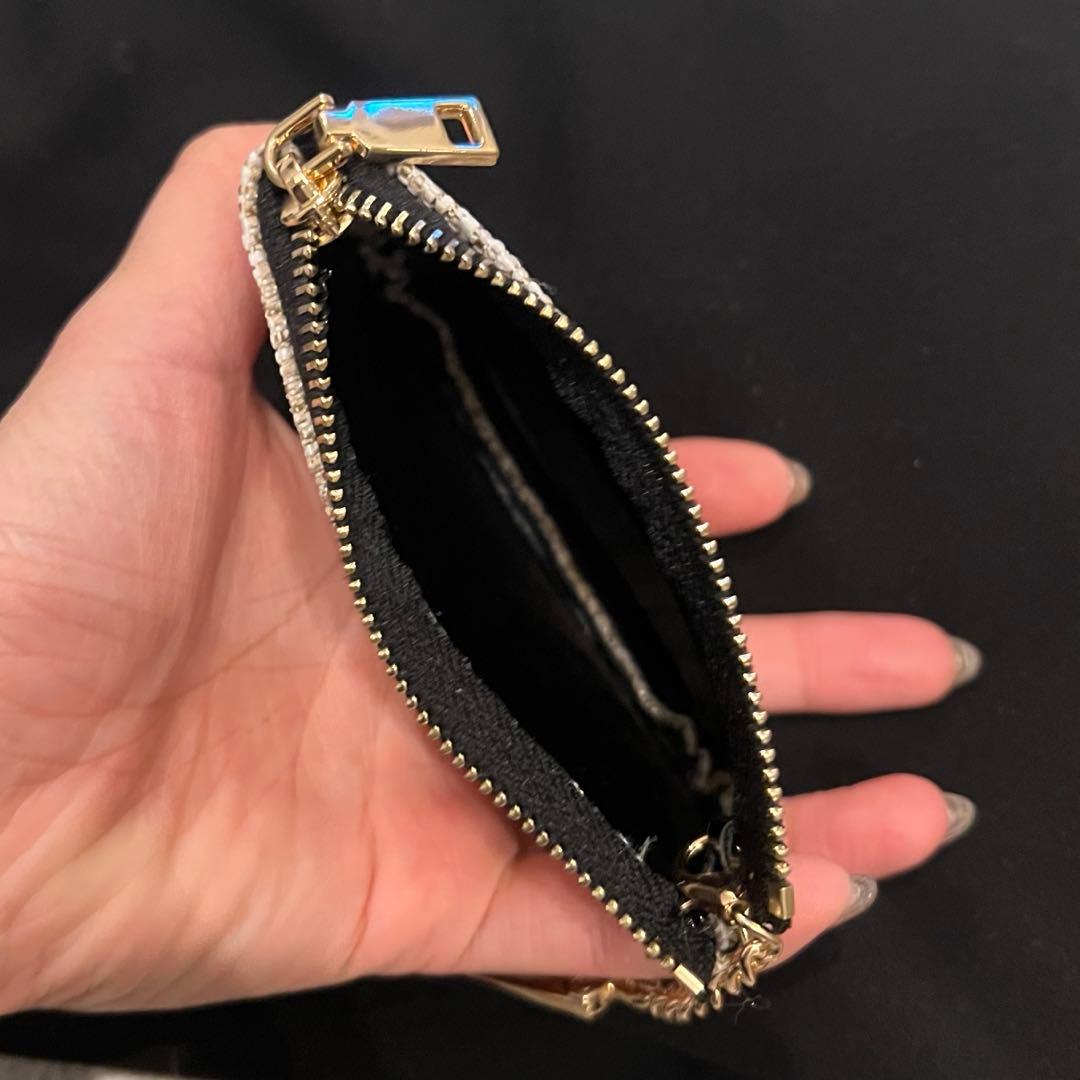 CHANEL ノベルティ 小物入れ