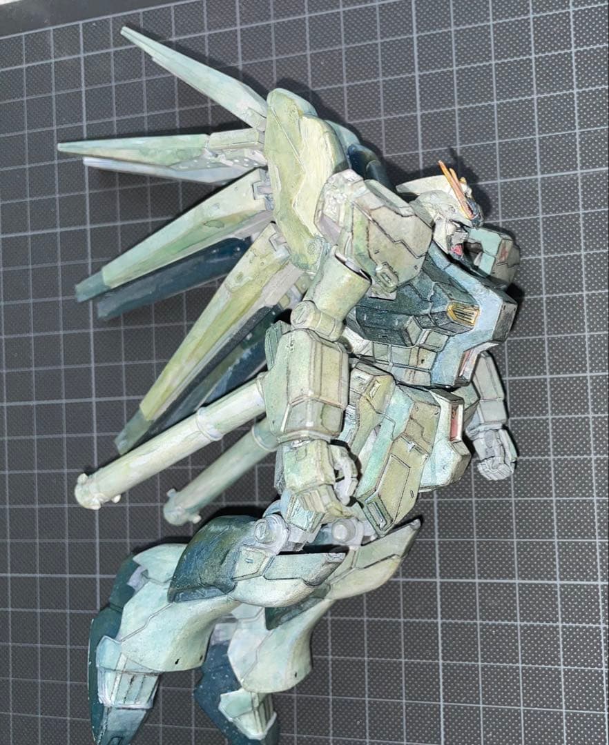 νガンダム全塗装アニメ塗りおまけつきハイニューガンダムガンプラプラモデル