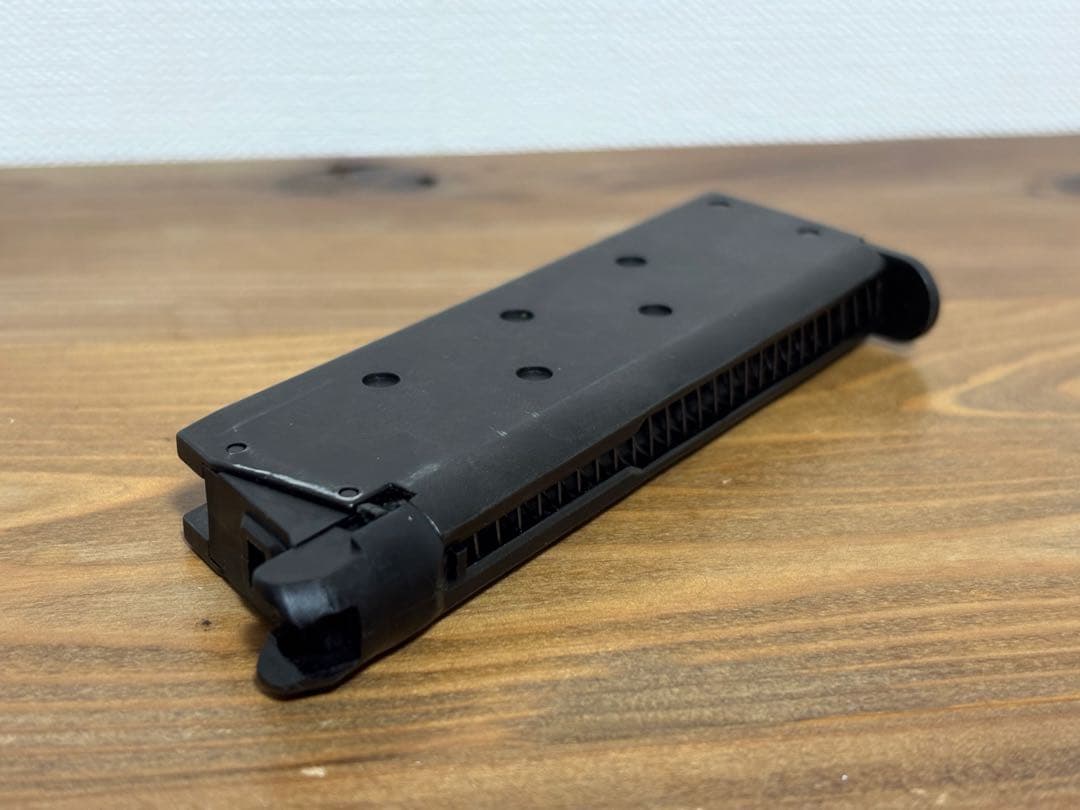 東京マルイ V10 Ultra Compact BLACK