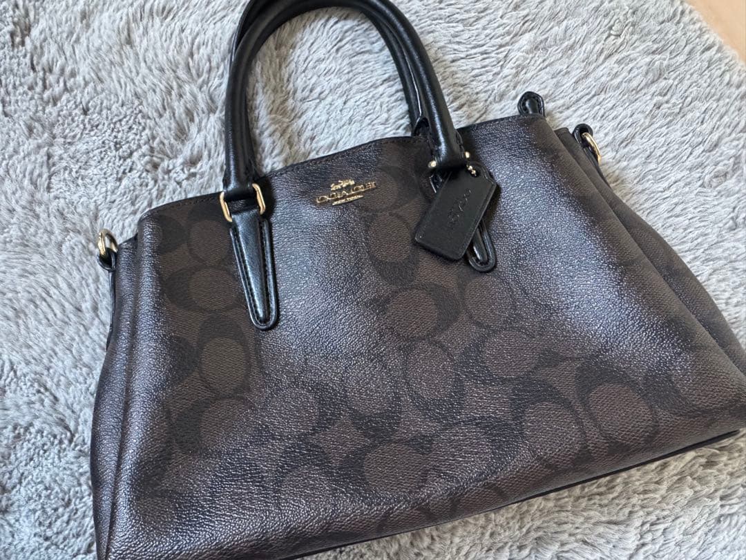Coach ダークブラウン ハンドバッグ