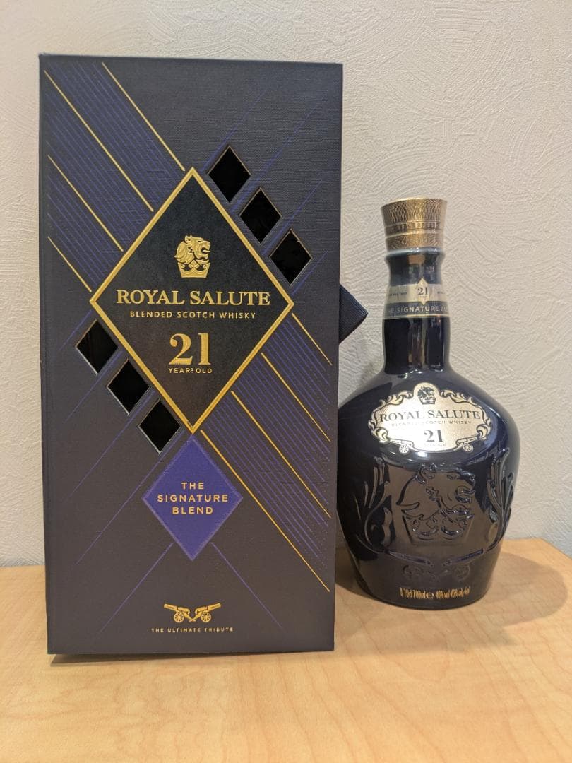 N*n様 【神奈川県限定発送】スコッチ ロイヤルサルート21年 700ml 陶器