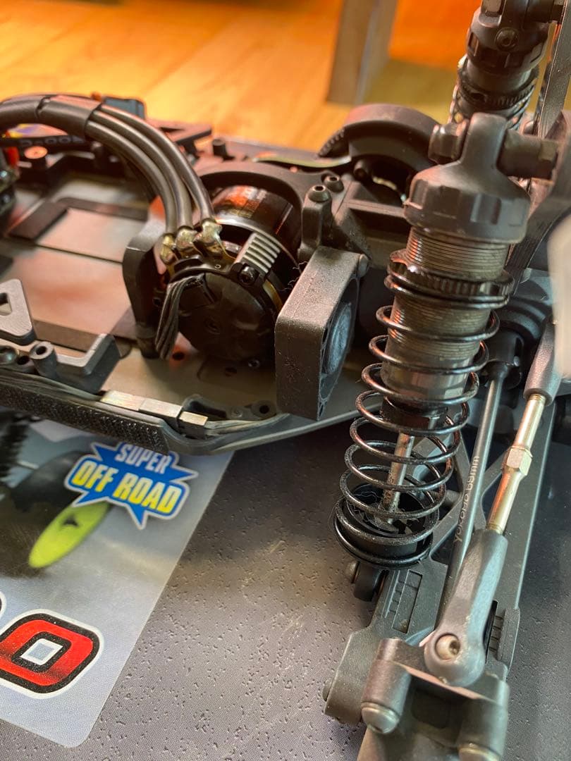 ヨコモ　SO2.0 メカ付　フタバ受信機付　オプション　スペアパーツ多数　バギー