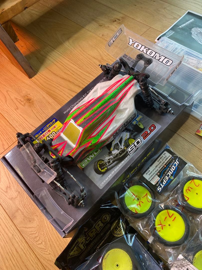 ヨコモ　SO2.0 メカ付　フタバ受信機付　オプション　スペアパーツ多数　バギー