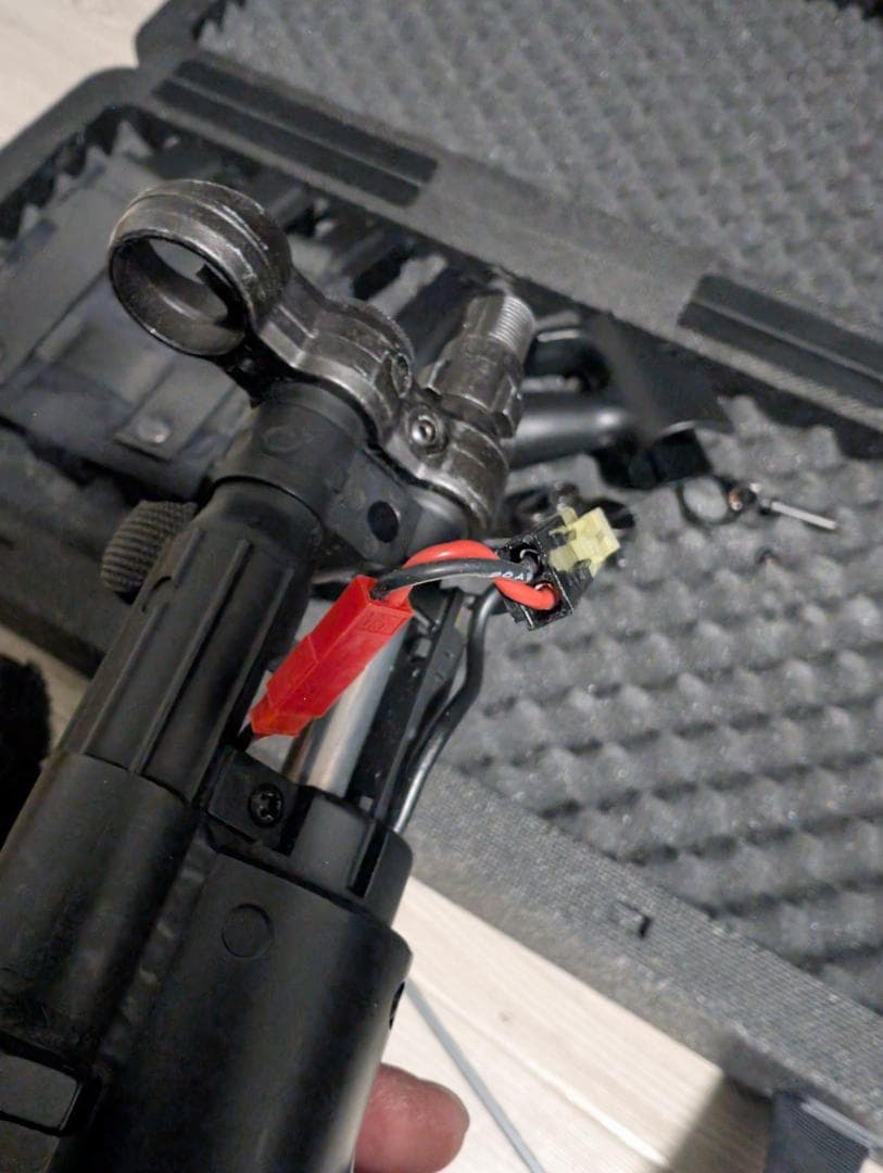 東京マルイMP5K、カスタム品、MOSFET、LiPo対応、実射可、付属品多数