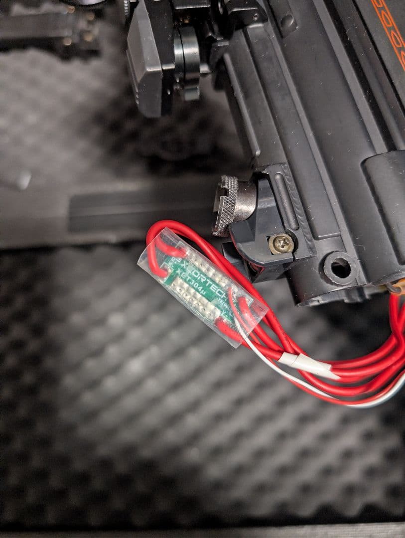 東京マルイMP5K、カスタム品、MOSFET、LiPo対応、実射可、付属品多数