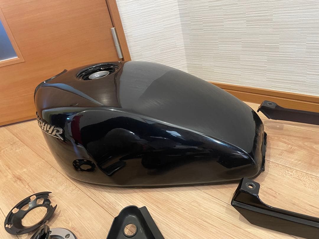 ゼファー 400 純正　外装セット