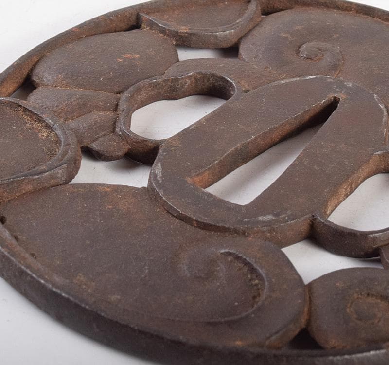 武具　刀装具　古鉄　鍔　V　R4876