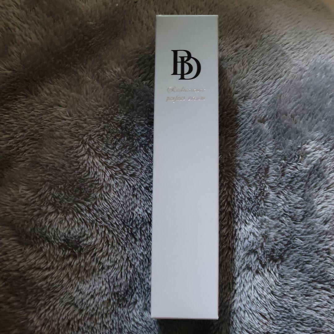 BeDoor ビドアー　レイディエッセンスパーフェクトクリーム 22g