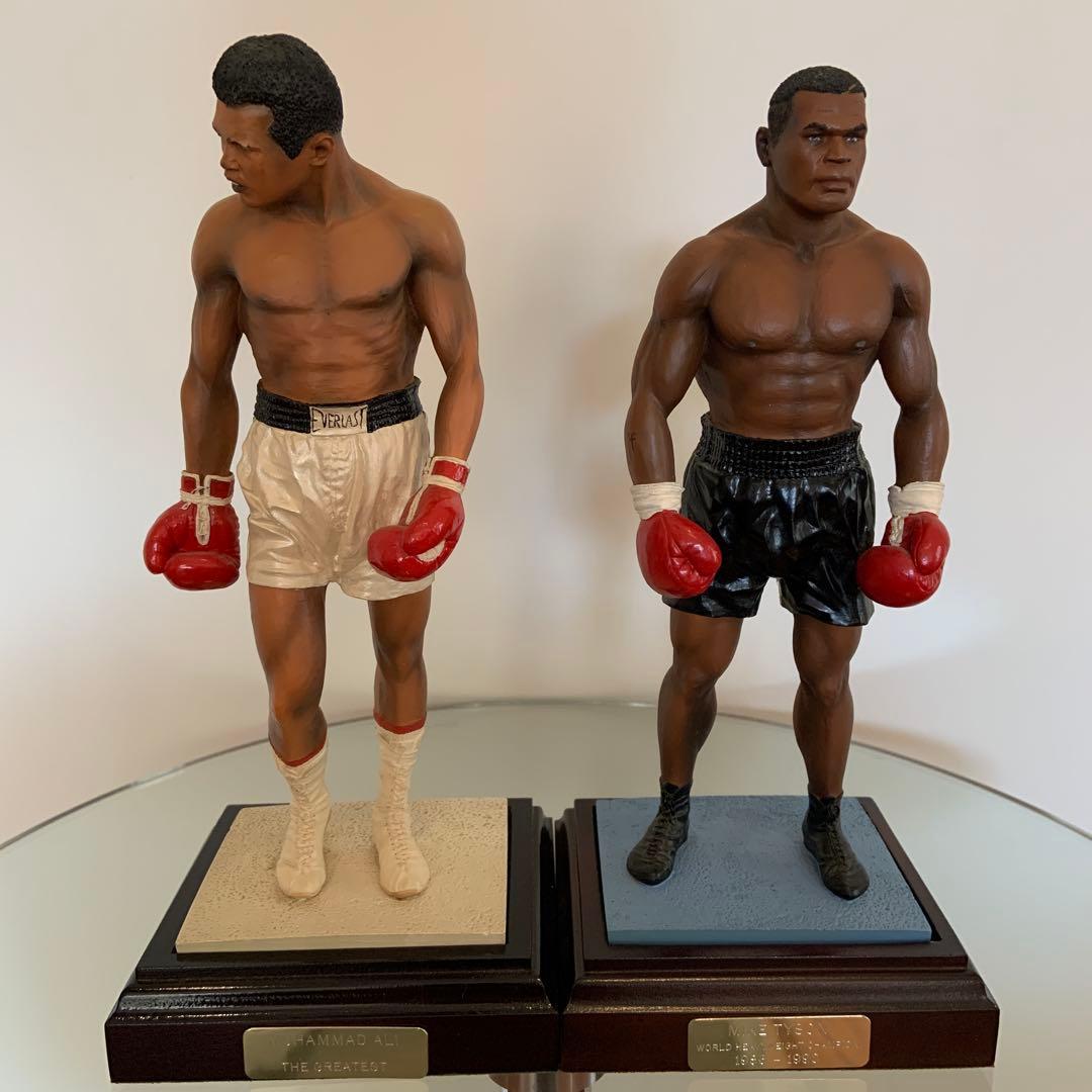 アリとタイソンのフィギュア
