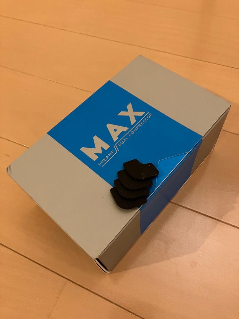 ギター UAFX MAX Preamp/Dual Compressor
