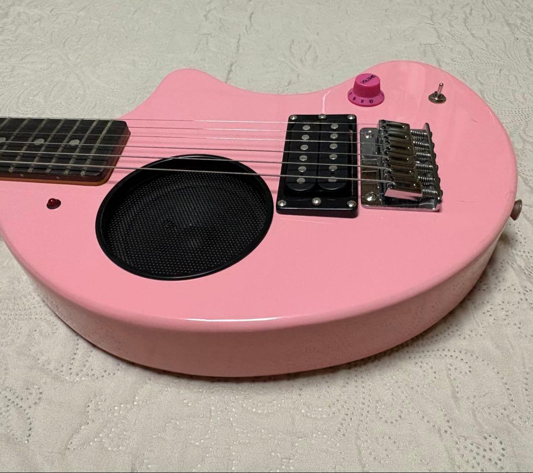 超美品 フェルナンデス ZO-3 エレキギター ピンク ソフトケース付き
