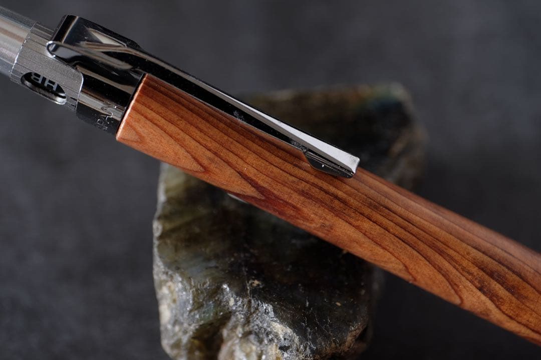 PG5木軸カスタム0196　高村杢工房 製図用シャープペンシル　魚梁瀬杉油杢