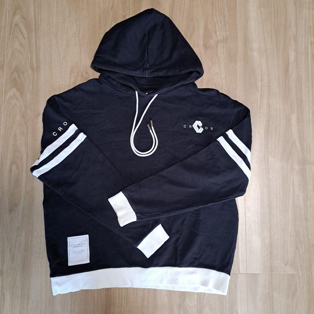 クロノスCRONOSフード付きパーカー ブラックスウェット