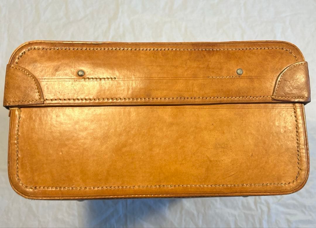 本革　レトロ　バッグ　キャリーケース