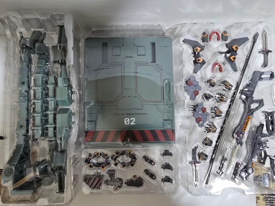 LBUILD エヴァンゲリオン 初号機 弐号機 零号機、専用武装セット
