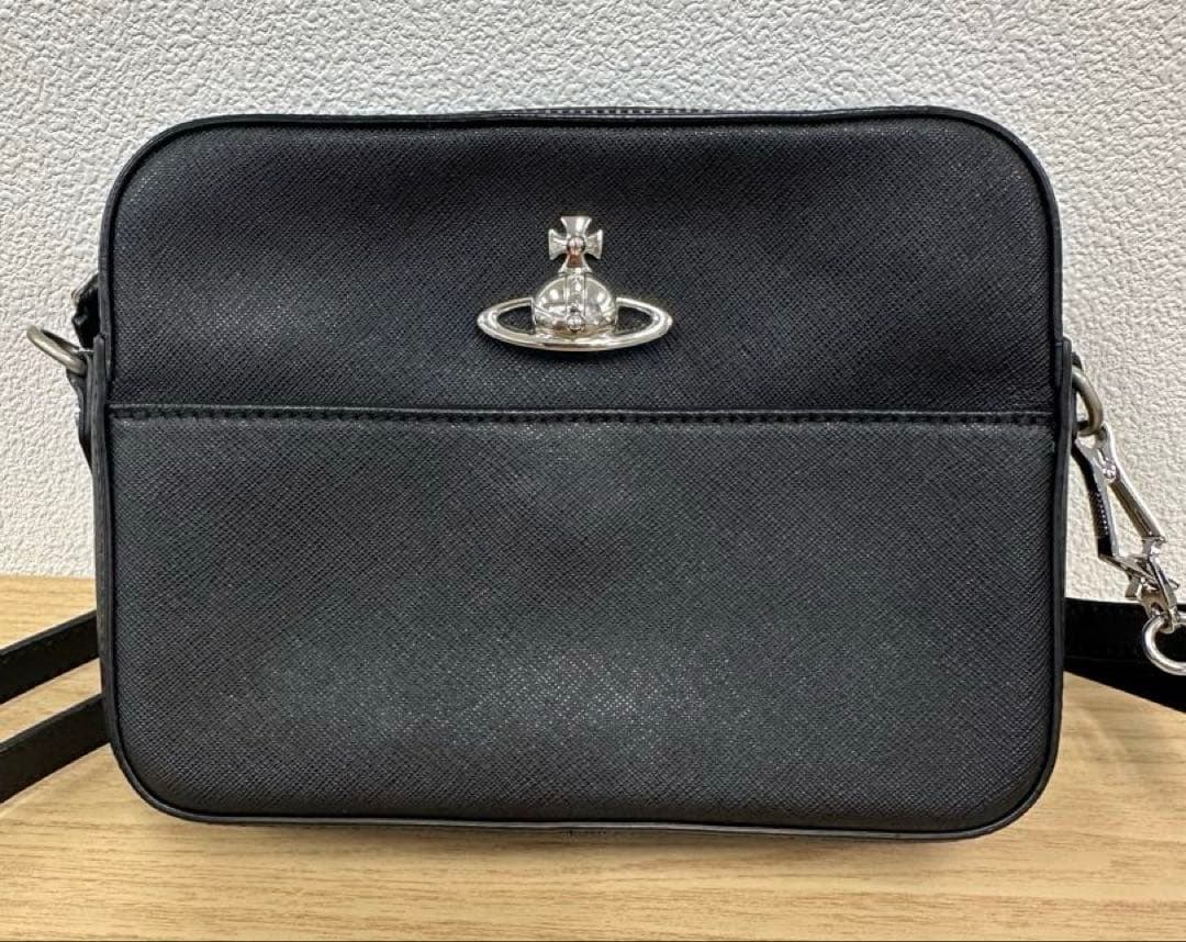 ☆ヴィヴィアンウエストウッド ショルダーバッグ レザー オーブ ブラック