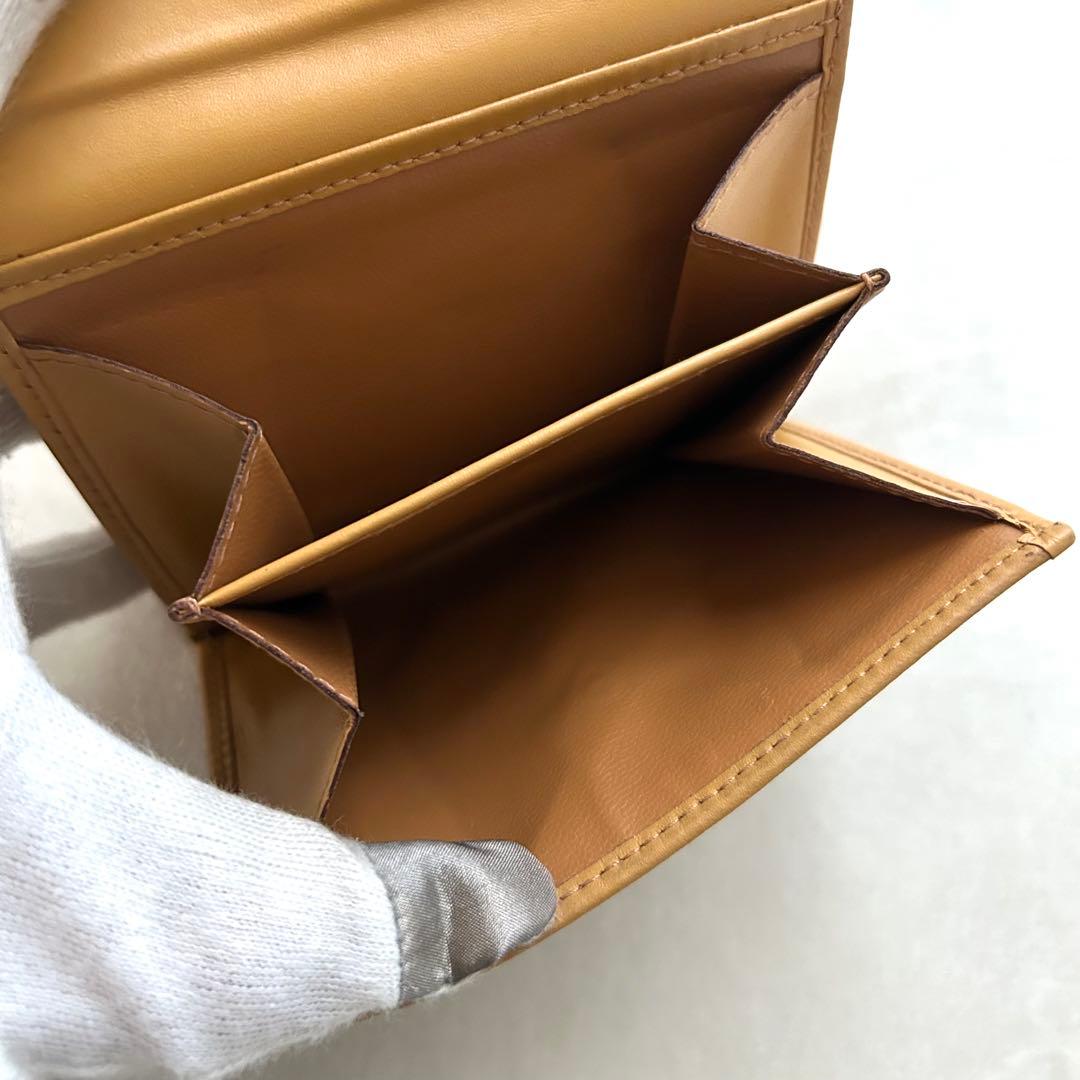 CELINE セリーヌ 三つ折り財布 トリオンフ 折り財布