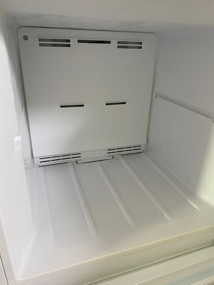 2021年製 236L冷蔵庫 ヤマダセレクト YRZ-F23H1