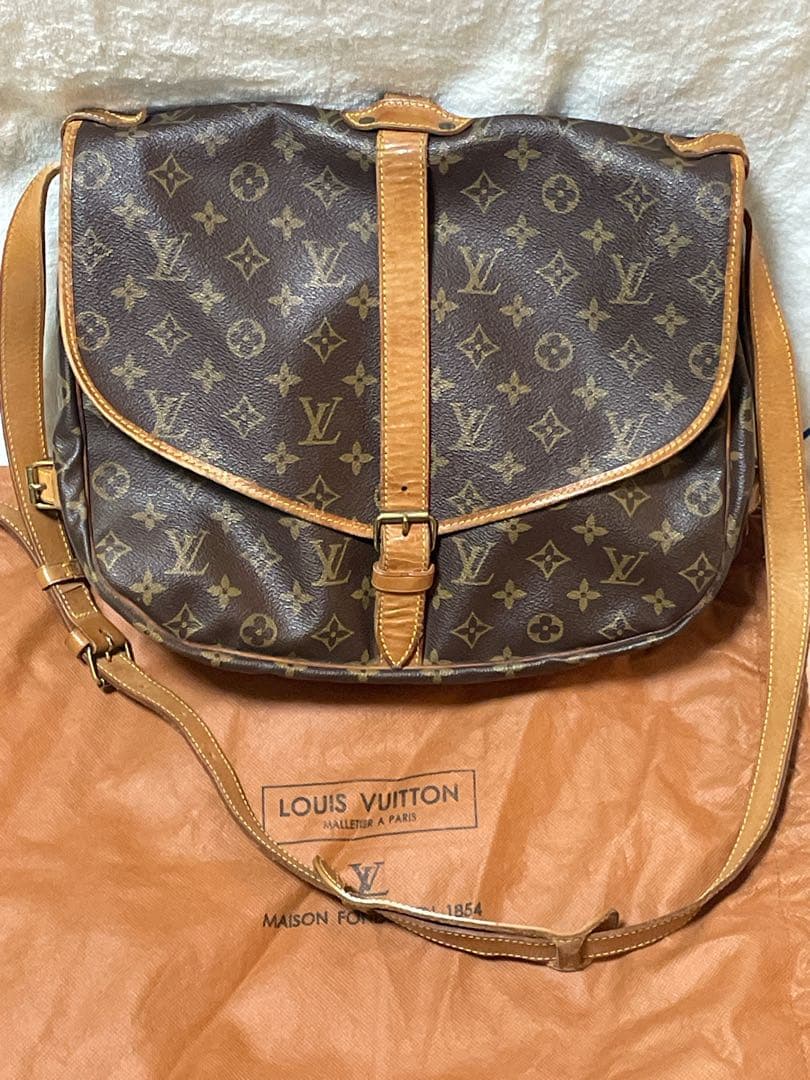 LOUIS VUITTON ルイ ヴィトン　モノグラム　 ソミュール35