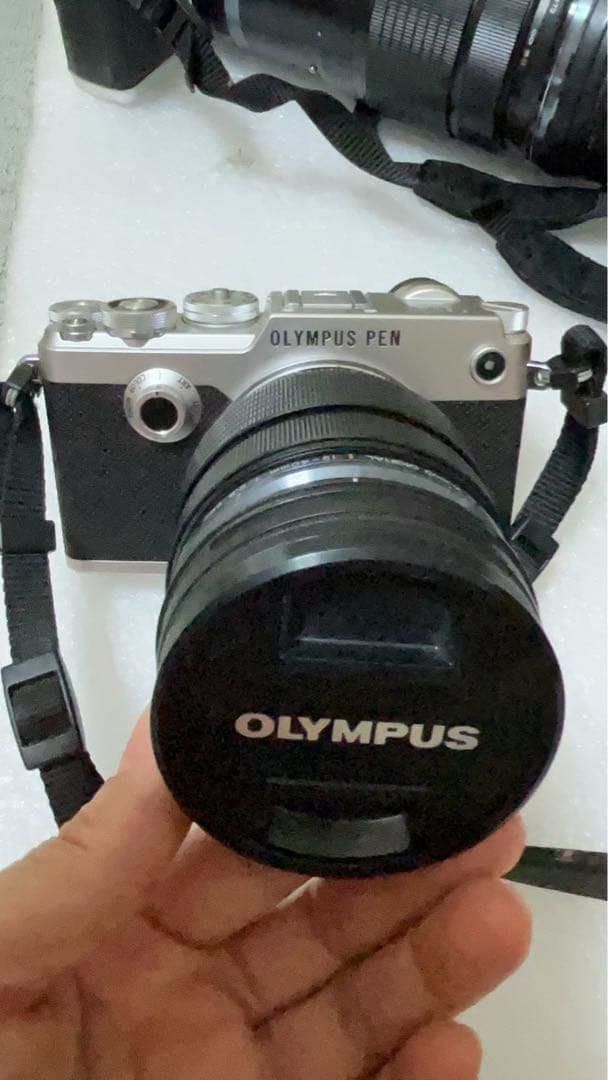 OLYMPUS PEN-F シルバー 12-40mmレンズ付き動作未確認です