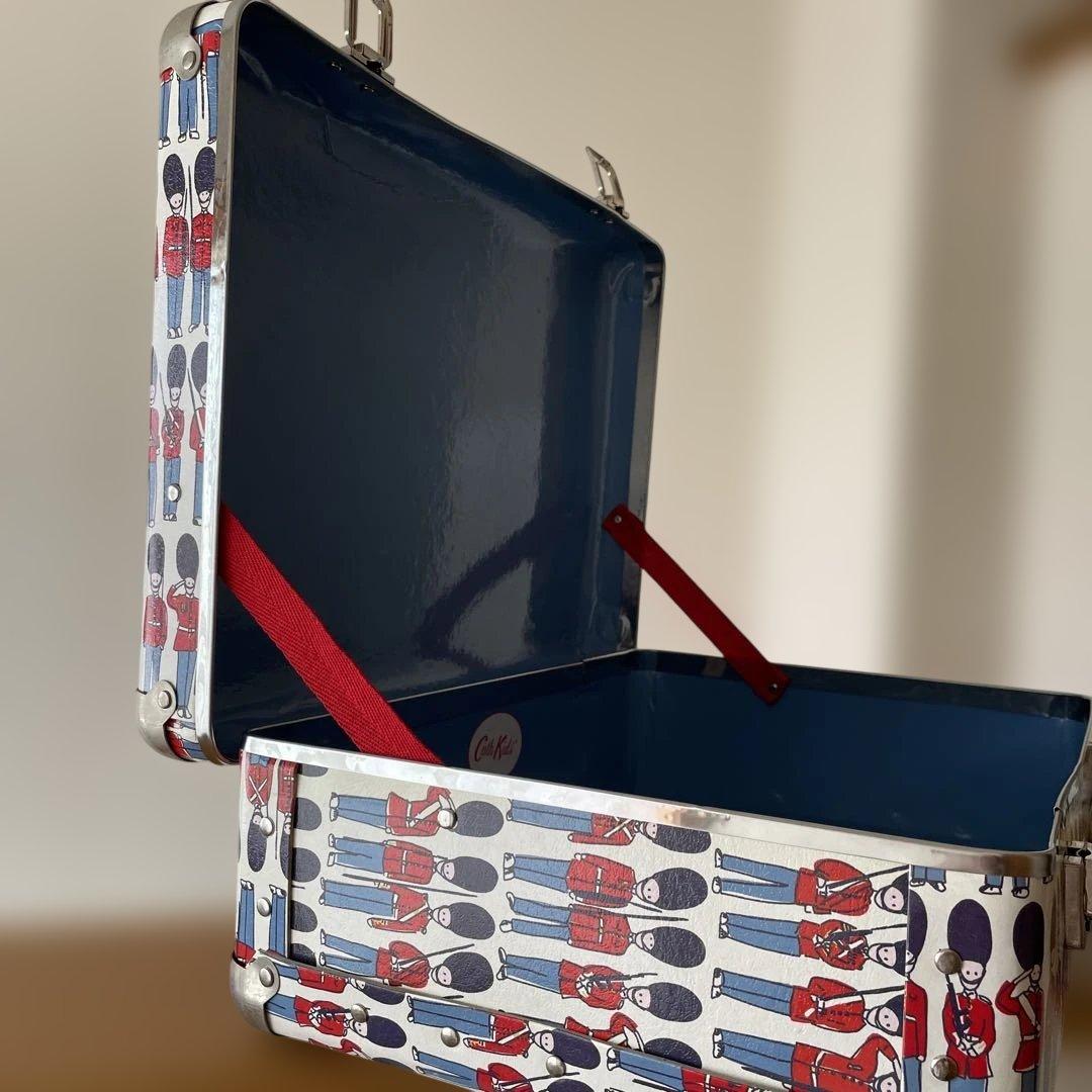 Cath Kidston　トランク　兵隊