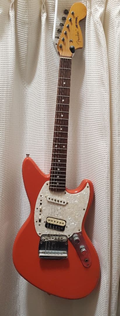 ジャグスタング　カートコバーンモデル