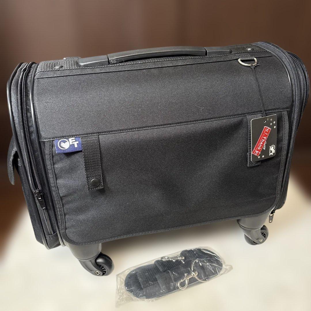 【未使用品】OFT 3wayペット用キャリーケースMサイズ ～10㎏軽量ブラック