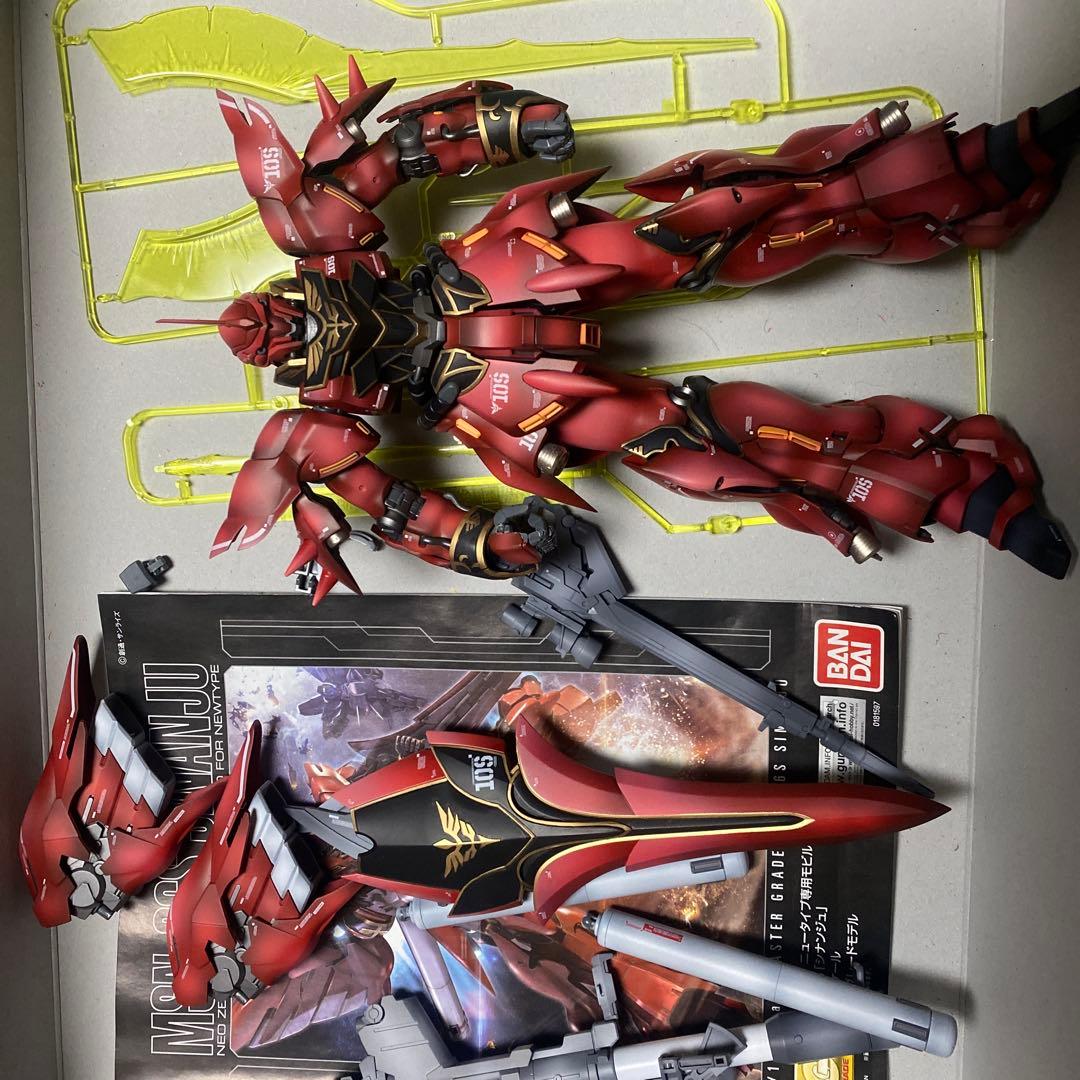 バンダイMGシナンジュプラモデル完成品