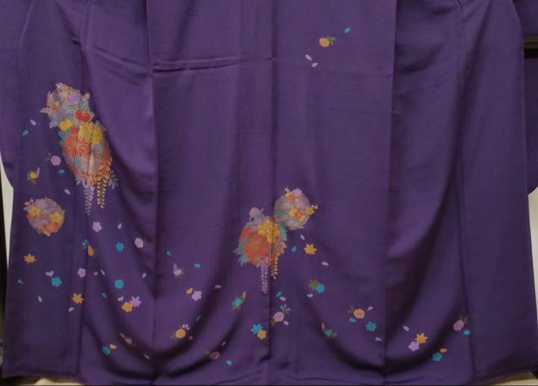 振袖 フルセット6点サイズＬ雪輪舞花文　金彩　正絹