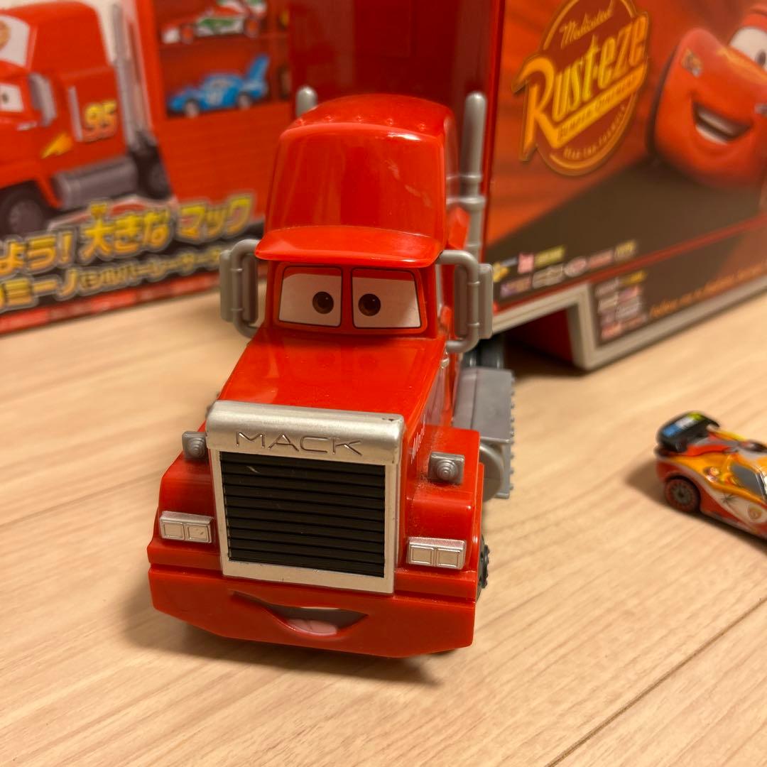希少価値☆トミカ ライトニング・マックィーン トレーラーセット