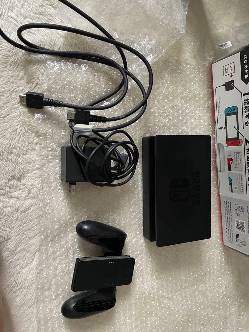 Nintendo Switch 本体 青/赤 + ポケモンソード