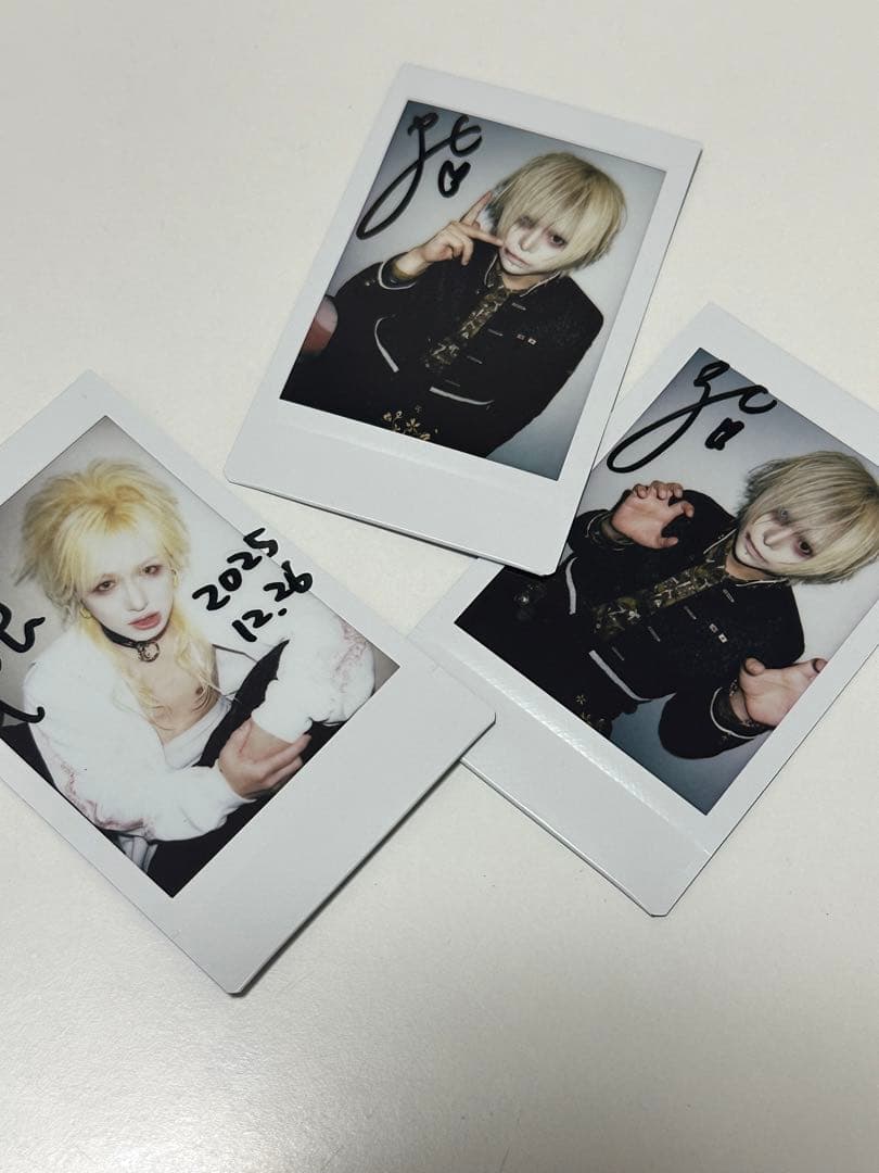 R指定 チェキ マモ 七星