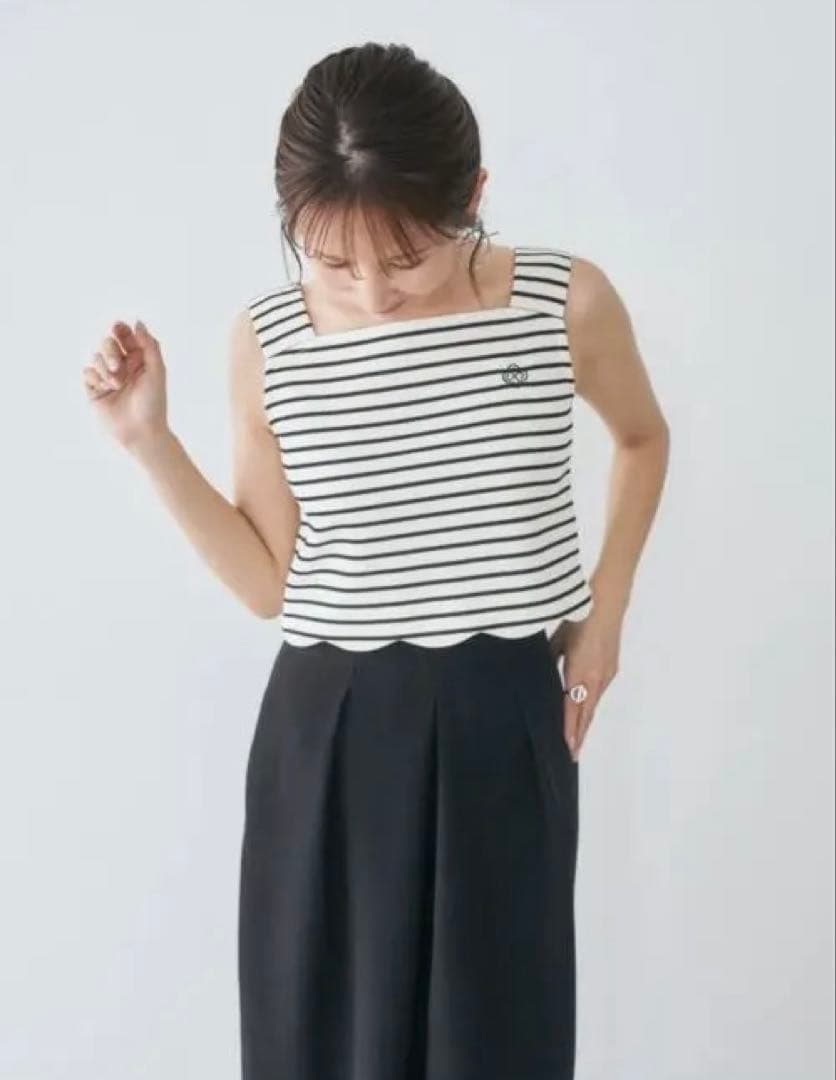 【即日発送】刺繍入りスカラップタンクトップ