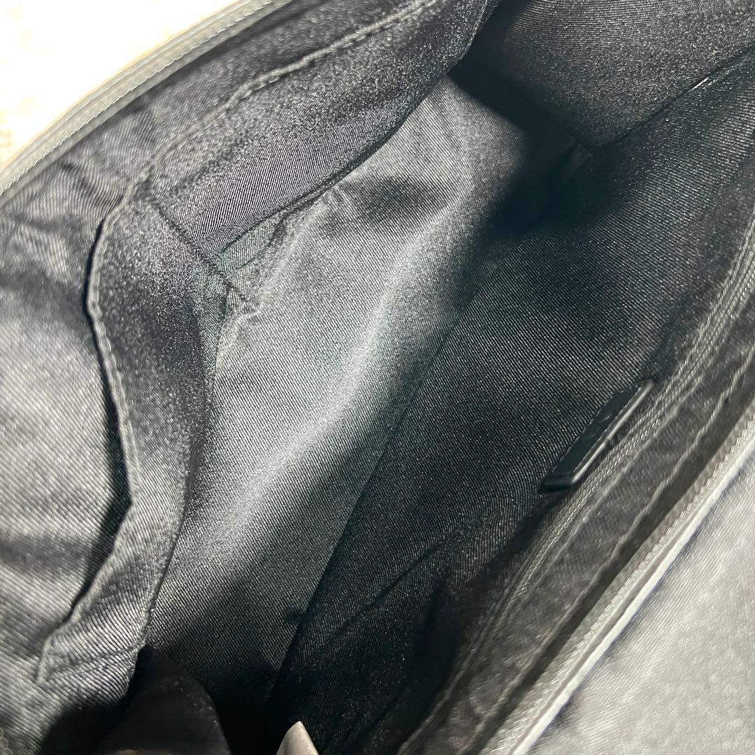 極美品　ear PAPILLONNE ショルダーバッグ ワイド　ダルメシアン