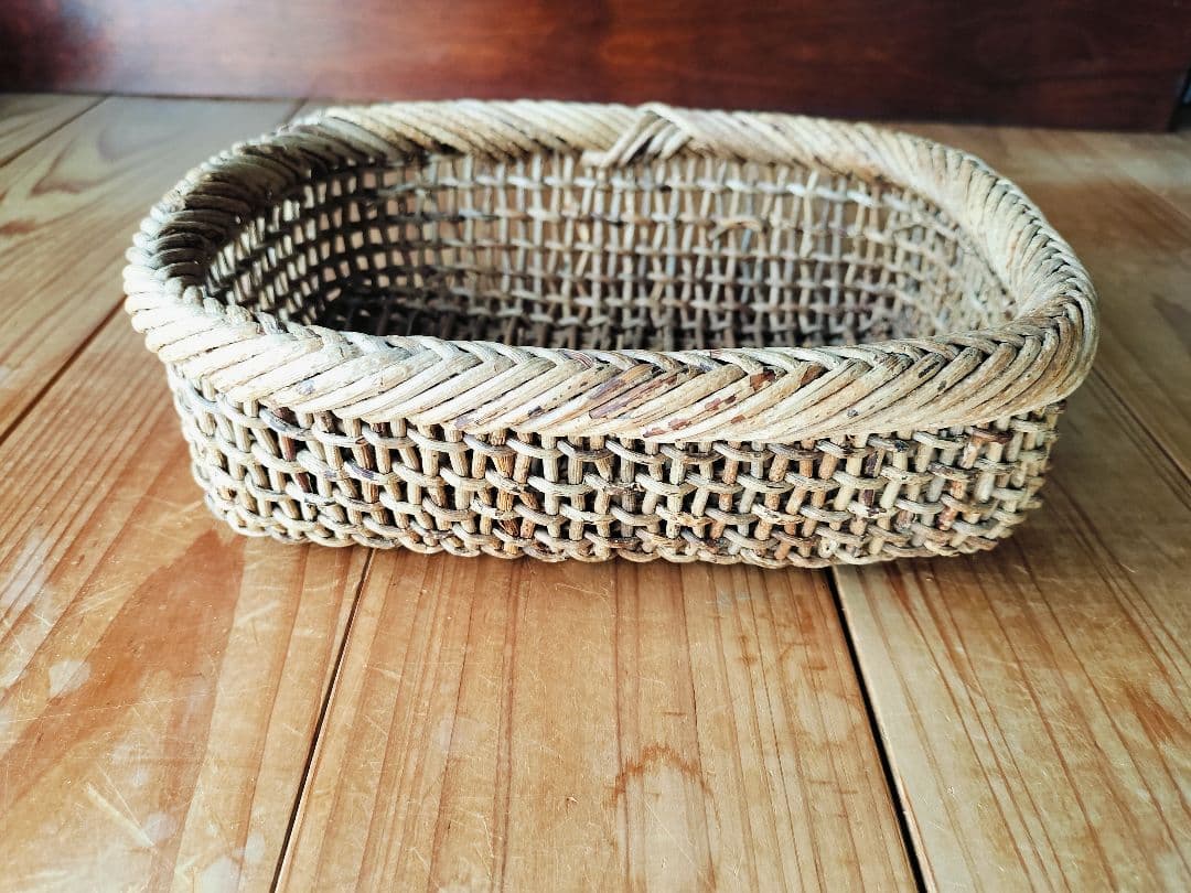 中川原信一作　あけび籠