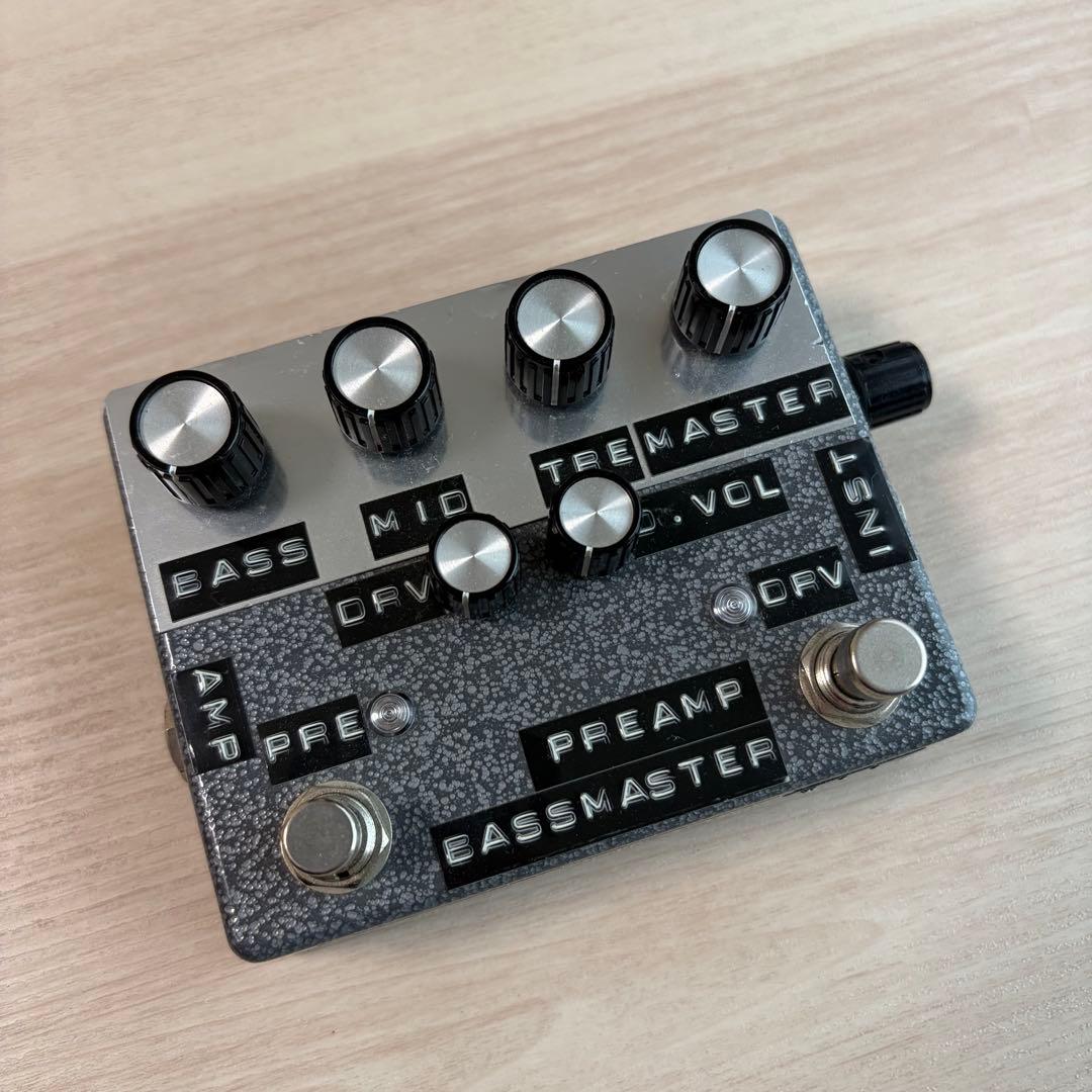 SHIN'S MUSIC BASS MASTER PREAMP ベースプリアンプ