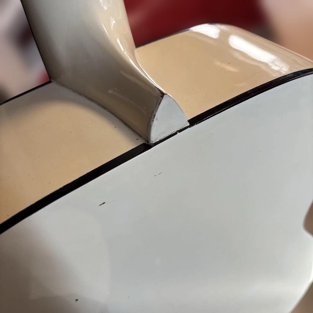 ジャパンビンテージK Countryギター 希少な白(ケース付き)