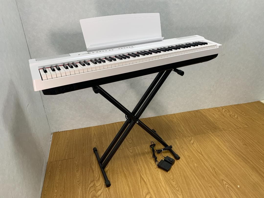 Y☆860 ヤマハ 電子ピアノ P-125a スタンド付 2022年製