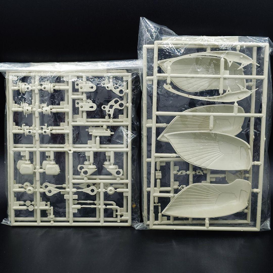 WAVE ガレージキット Qubeley (AMX-004) キュベレイ