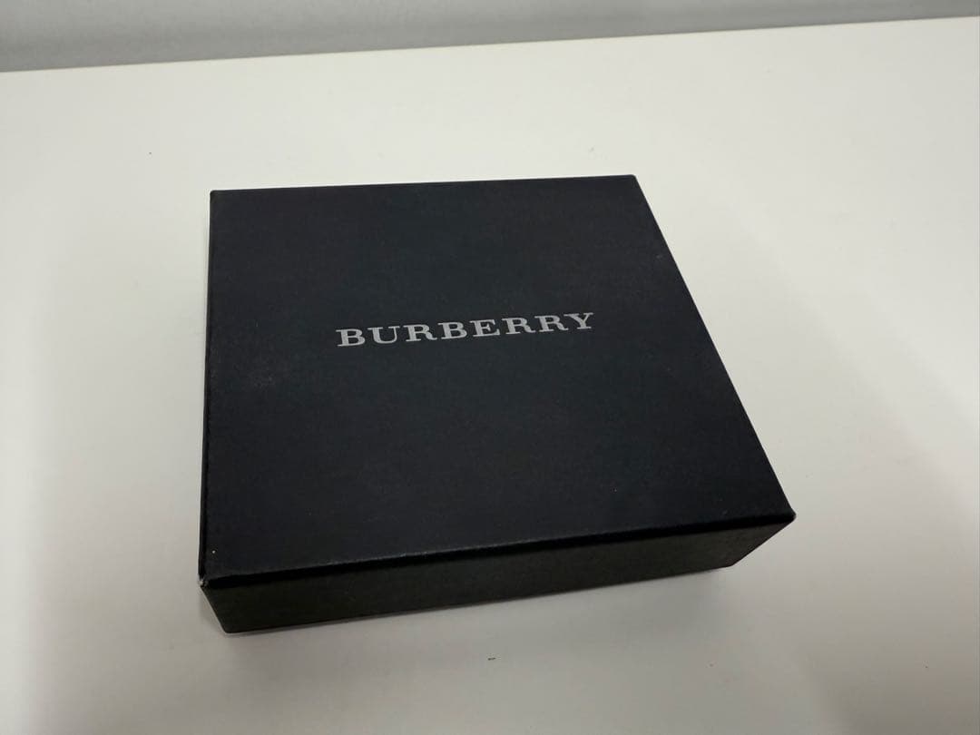 極美品【BURBERRY】ノバチェック ベージュ×ブラウン ケース 箱付き
