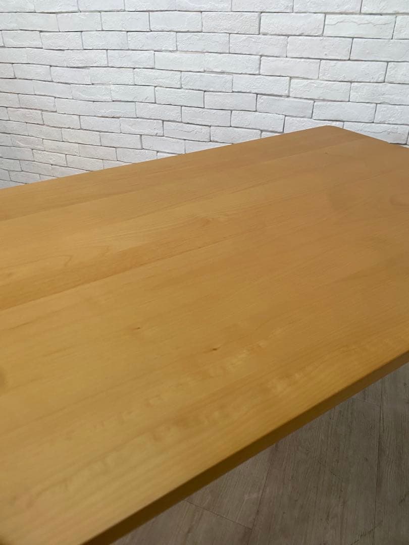 【春まま】ウニコ ダイニングテーブル SULA 机　傷あり